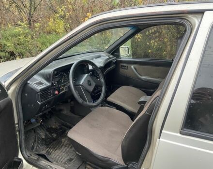 Серый Опель Кадет, объемом двигателя 1.6 л и пробегом 100 тыс. км за 800 $, фото 1 на Automoto.ua