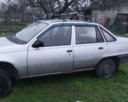 Серый Опель Кадет, объемом двигателя 1.2 л и пробегом 900 тыс. км за 592 $, фото 3 на Automoto.ua