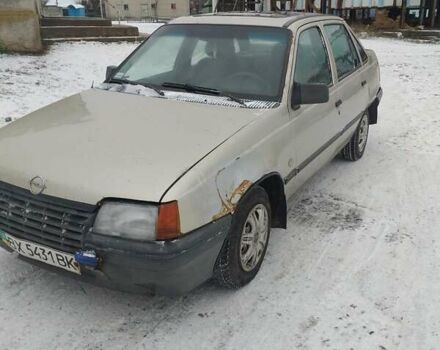 Серый Опель Кадет, объемом двигателя 1.3 л и пробегом 350 тыс. км за 650 $, фото 1 на Automoto.ua