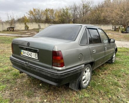 Серый Опель Кадет, объемом двигателя 1.3 л и пробегом 160 тыс. км за 650 $, фото 5 на Automoto.ua