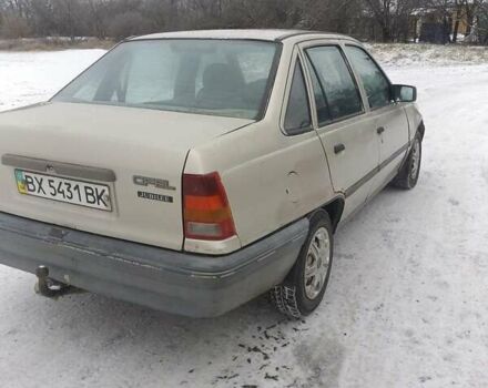 Серый Опель Кадет, объемом двигателя 1.3 л и пробегом 350 тыс. км за 650 $, фото 4 на Automoto.ua