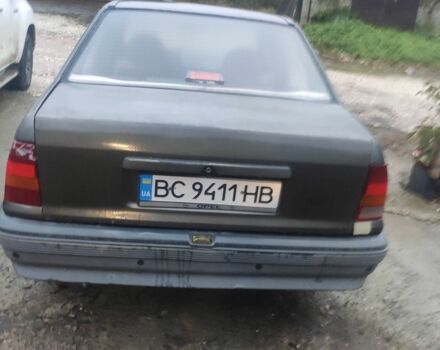 Серый Опель Кадет, объемом двигателя 1.3 л и пробегом 1 тыс. км за 475 $, фото 12 на Automoto.ua