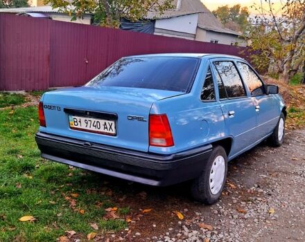 Серый Опель Кадет, объемом двигателя 1.3 л и пробегом 23 тыс. км за 920 $, фото 5 на Automoto.ua