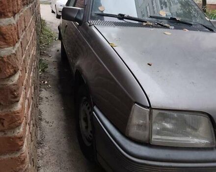 Серый Опель Кадет, объемом двигателя 1.3 л и пробегом 120 тыс. км за 1500 $, фото 5 на Automoto.ua