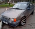 Серый Опель Кадет, объемом двигателя 1.3 л и пробегом 0 тыс. км за 1100 $, фото 1 на Automoto.ua