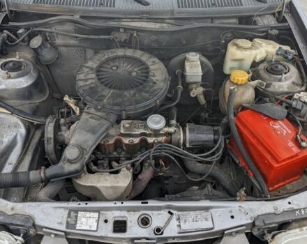 Сірий Опель Кадет, об'ємом двигуна 1.6 л та пробігом 400 тис. км за 946 $, фото 7 на Automoto.ua