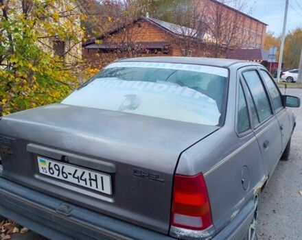 Серый Опель Кадет, объемом двигателя 1 л и пробегом 160 тыс. км за 263 $, фото 3 на Automoto.ua