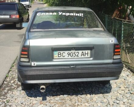 Сірий Опель Кадет, об'ємом двигуна 2 л та пробігом 68 тис. км за 650 $, фото 2 на Automoto.ua