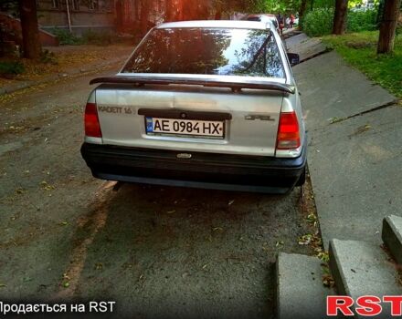 Серый Опель Кадет, объемом двигателя 1.6 л и пробегом 0 тыс. км за 1100 $, фото 3 на Automoto.ua