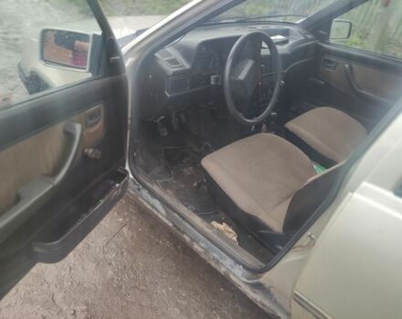 Серый Опель Кадет, объемом двигателя 1.3 л и пробегом 400 тыс. км за 700 $, фото 4 на Automoto.ua