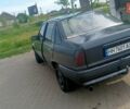 Серый Опель Кадет, объемом двигателя 1.6 л и пробегом 352 тыс. км за 950 $, фото 4 на Automoto.ua