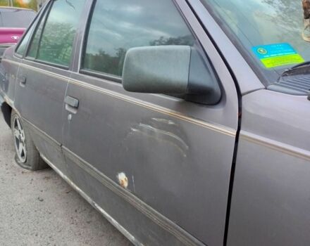 Серый Опель Кадет, объемом двигателя 1 л и пробегом 160 тыс. км за 263 $, фото 2 на Automoto.ua