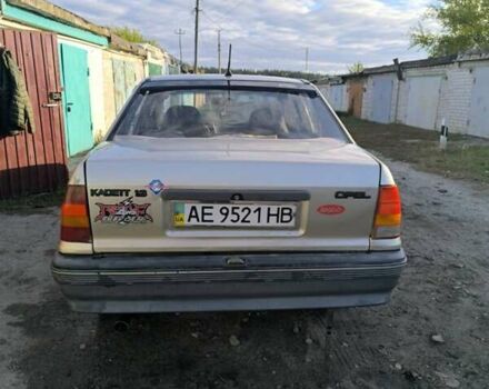 Опель Кадет 1989 в Днепре (Днепропетровске) на Automoto.ua Серый Опель Кадет, объемом двигателя 1.3 л и пробегом 850 тыс. км за 1500 $, фото 6 на Automoto.ua