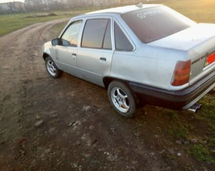 Серый Опель Кадет, объемом двигателя 1.6 л и пробегом 179 тыс. км за 1015 $, фото 6 на Automoto.ua