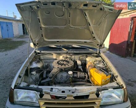 Опель Кадет 1989 в Днепре (Днепропетровске) на Automoto.ua Серый Опель Кадет, объемом двигателя 1.3 л и пробегом 850 тыс. км за 1500 $, фото 3 на Automoto.ua