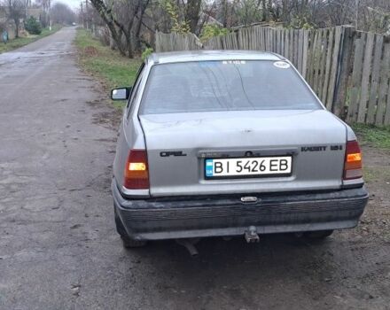 Серый Опель Кадет, объемом двигателя 1.6 л и пробегом 300 тыс. км за 1200 $, фото 3 на Automoto.ua