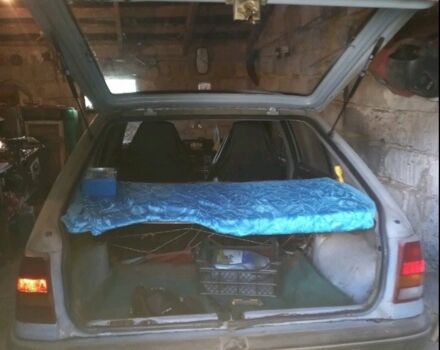 Сірий Опель Кадет, об'ємом двигуна 1.6 л та пробігом 3 тис. км за 550 $, фото 3 на Automoto.ua