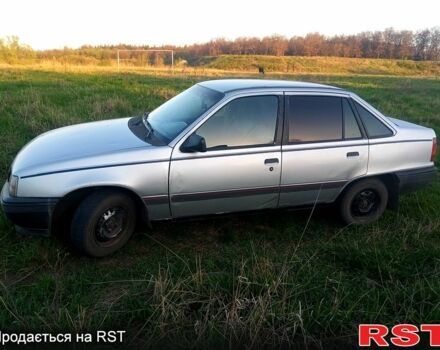 Серый Опель Кадет, объемом двигателя 14 л и пробегом 64 тыс. км за 1200 $, фото 4 на Automoto.ua