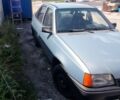 Сірий Опель Кадет, об'ємом двигуна 1.39 л та пробігом 150 тис. км за 700 $, фото 1 на Automoto.ua