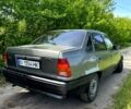 Серый Опель Кадет, объемом двигателя 1.6 л и пробегом 200 тыс. км за 750 $, фото 2 на Automoto.ua