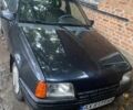 Серый Опель Кадет, объемом двигателя 1.6 л и пробегом 200 тыс. км за 1004 $, фото 1 на Automoto.ua