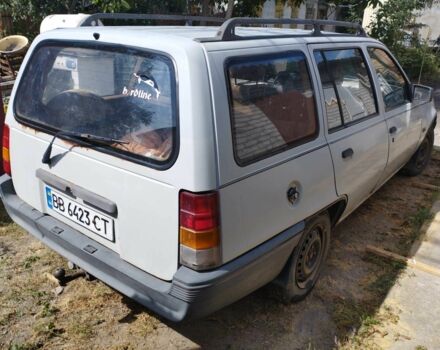 Серый Опель Кадет, объемом двигателя 1.8 л и пробегом 200 тыс. км за 600 $, фото 8 на Automoto.ua