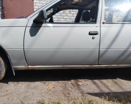 Серый Опель Кадет, объемом двигателя 1.8 л и пробегом 200 тыс. км за 600 $, фото 14 на Automoto.ua