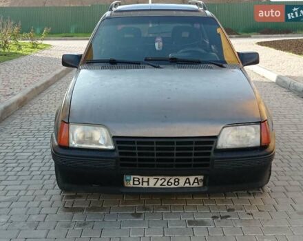 Серый Опель Кадет, объемом двигателя 0 л и пробегом 200 тыс. км за 1250 $, фото 1 на Automoto.ua