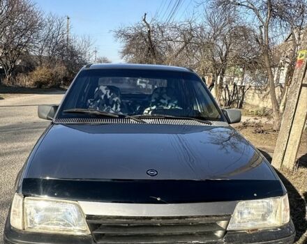 Серый Опель Кадет, объемом двигателя 0 л и пробегом 250 тыс. км за 1000 $, фото 4 на Automoto.ua