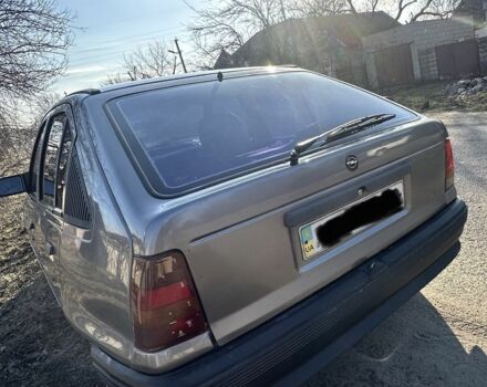 Серый Опель Кадет, объемом двигателя 0 л и пробегом 250 тыс. км за 1000 $, фото 7 на Automoto.ua