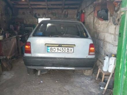 Опель Кадет 1985 у Кременце на Automoto.ua Сірий Опель Кадет, об'ємом двигуна 1.6 л та пробігом 550 тис. км за 550 $, фото 1 на Automoto.ua