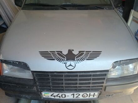 Серый Опель Кадет, объемом двигателя 1 л и пробегом 350 тыс. км за 358 $, фото 1 на Automoto.ua