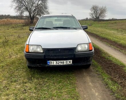 Серый Опель Кадет, объемом двигателя 1.3 л и пробегом 0 тыс. км за 830 $, фото 1 на Automoto.ua