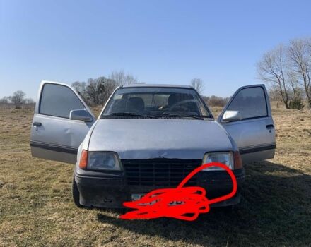 Серый Опель Кадет, объемом двигателя 1 л и пробегом 400 тыс. км за 565 $, фото 1 на Automoto.ua