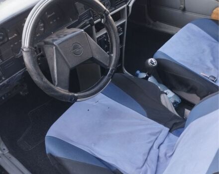 Опель Кадет 1986 в Ковель на Automoto.ua Серый Опель Кадет, объемом двигателя 1.6 л и пробегом 235 тыс. км за 1100 $, фото 1 на Automoto.ua