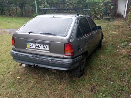 Серый Опель Кадет, объемом двигателя 0 л и пробегом 1000 тыс. км за 716 $, фото 1 на Automoto.ua