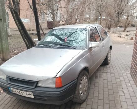 Серый Опель Кадет, объемом двигателя 1.3 л и пробегом 3 тыс. км за 449 $, фото 1 на Automoto.ua
