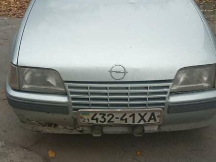 Серый Опель Кадет, объемом двигателя 1.3 л и пробегом 10 тыс. км за 1000 $, фото 1 на Automoto.ua