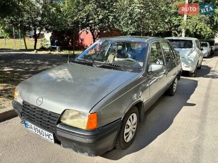 Сірий Опель Кадет, об'ємом двигуна 1.3 л та пробігом 24 тис. км за 1300 $, фото 1 на Automoto.ua