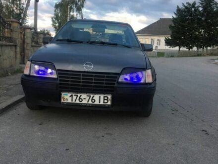 Опель Кадет 1987 в Ивано-Франковске на Automoto.ua Серый Опель Кадет, объемом двигателя 1.8 л и пробегом 5 тыс. км за 500 $, фото 1 на Automoto.ua