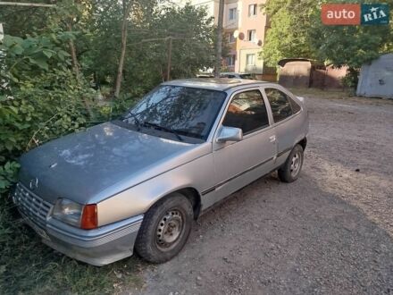 Сірий Опель Кадет, об'ємом двигуна 1.3 л та пробігом 160 тис. км за 550 $, фото 1 на Automoto.ua