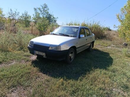 Сірий Опель Кадет, об'ємом двигуна 1.8 л та пробігом 81 тис. км за 1820 $, фото 1 на Automoto.ua