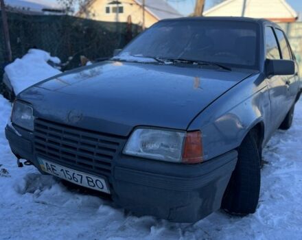 Серый Опель Кадет, объемом двигателя 1.3 л и пробегом 130 тыс. км за 499 $, фото 1 на Automoto.ua