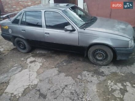 Опель Кадет 1988 в Харькове на Automoto.ua Серый Опель Кадет, объемом двигателя 1.6 л и пробегом 206 тыс. км за 700 $, фото 1 на Automoto.ua