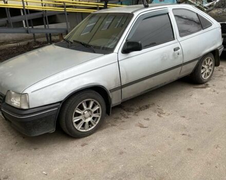 Серый Опель Кадет, объемом двигателя 1.3 л и пробегом 250 тыс. км за 1183 $, фото 1 на Automoto.ua