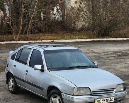 Серый Опель Кадет, объемом двигателя 1.8 л и пробегом 53 тыс. км за 600 $, фото 1 на Automoto.ua