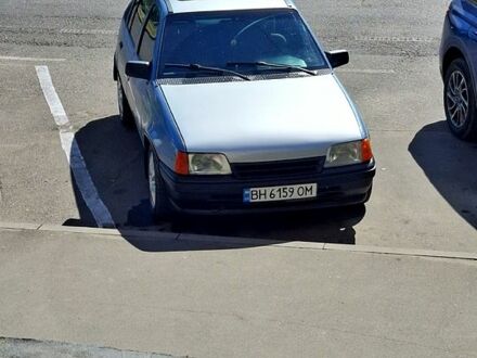 Серый Опель Кадет, объемом двигателя 1.4 л и пробегом 450 тыс. км за 1150 $, фото 1 на Automoto.ua