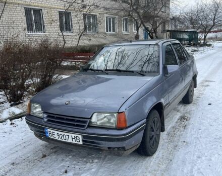 Серый Опель Кадет, объемом двигателя 1.4 л и пробегом 3 тыс. км за 1400 $, фото 1 на Automoto.ua