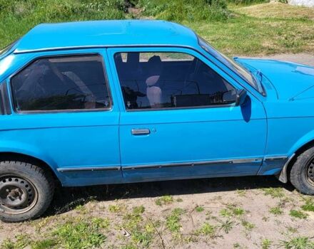 Синий Опель Кадет, объемом двигателя 1.3 л и пробегом 94 тыс. км за 800 $, фото 3 на Automoto.ua