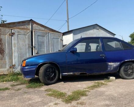 Синий Опель Кадет, объемом двигателя 1.3 л и пробегом 100 тыс. км за 166 $, фото 2 на Automoto.ua